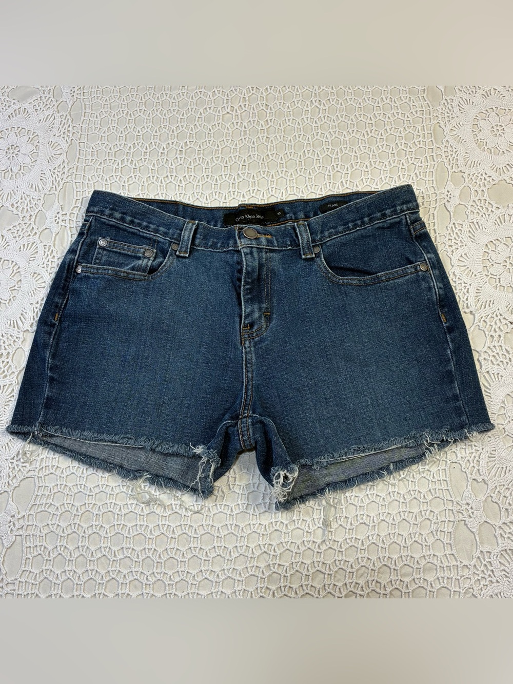 Calvin Klein Jeans Women’s Cut-Off Flare Denim Shorts Mid-Rise Blue Size 10